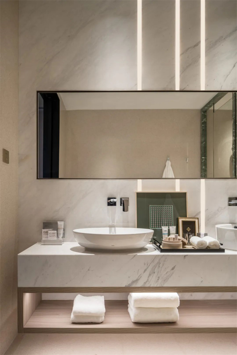 現(xiàn)代綠色自然理念三棵樹(shù)菁英酒店設(shè)計(jì)案例