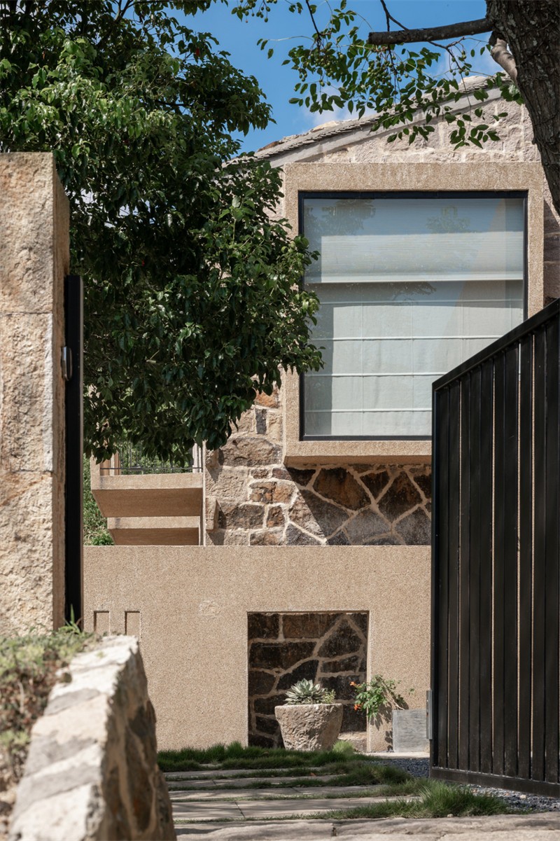 海邊石頭房改民宿 臺州石塘奢野既來民宿設(shè)計 海邊石頭房改民宿 臺州石塘奢野既來民宿設(shè)計