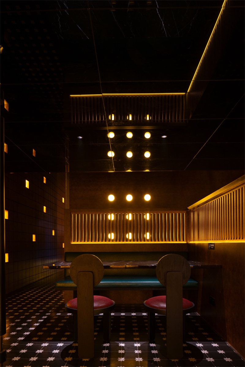 長沙老九門肆月叁日酒店改造設(shè)計案例