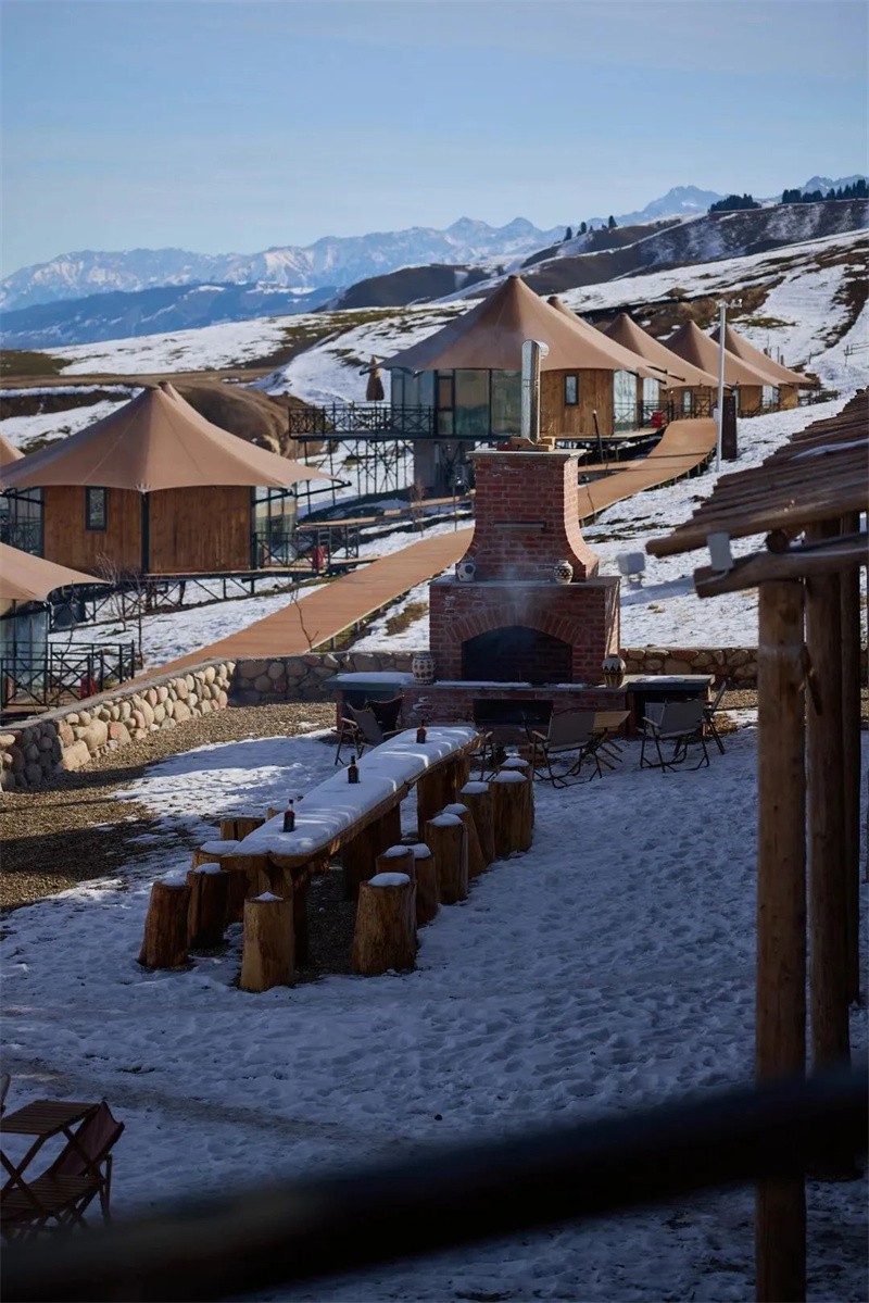 雪山牧歌  喀拉峻花間營(yíng)·云馳谷民宿酒店設(shè)計(jì)