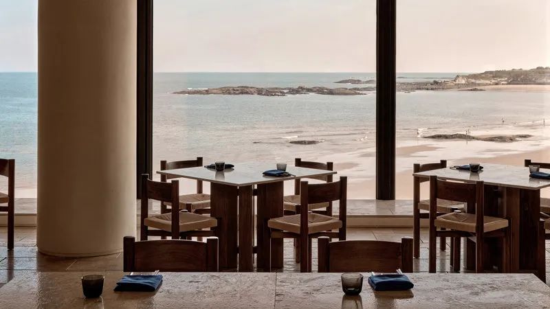 當代藝術(shù)  泉州七栩礁石海濱度假酒店設計