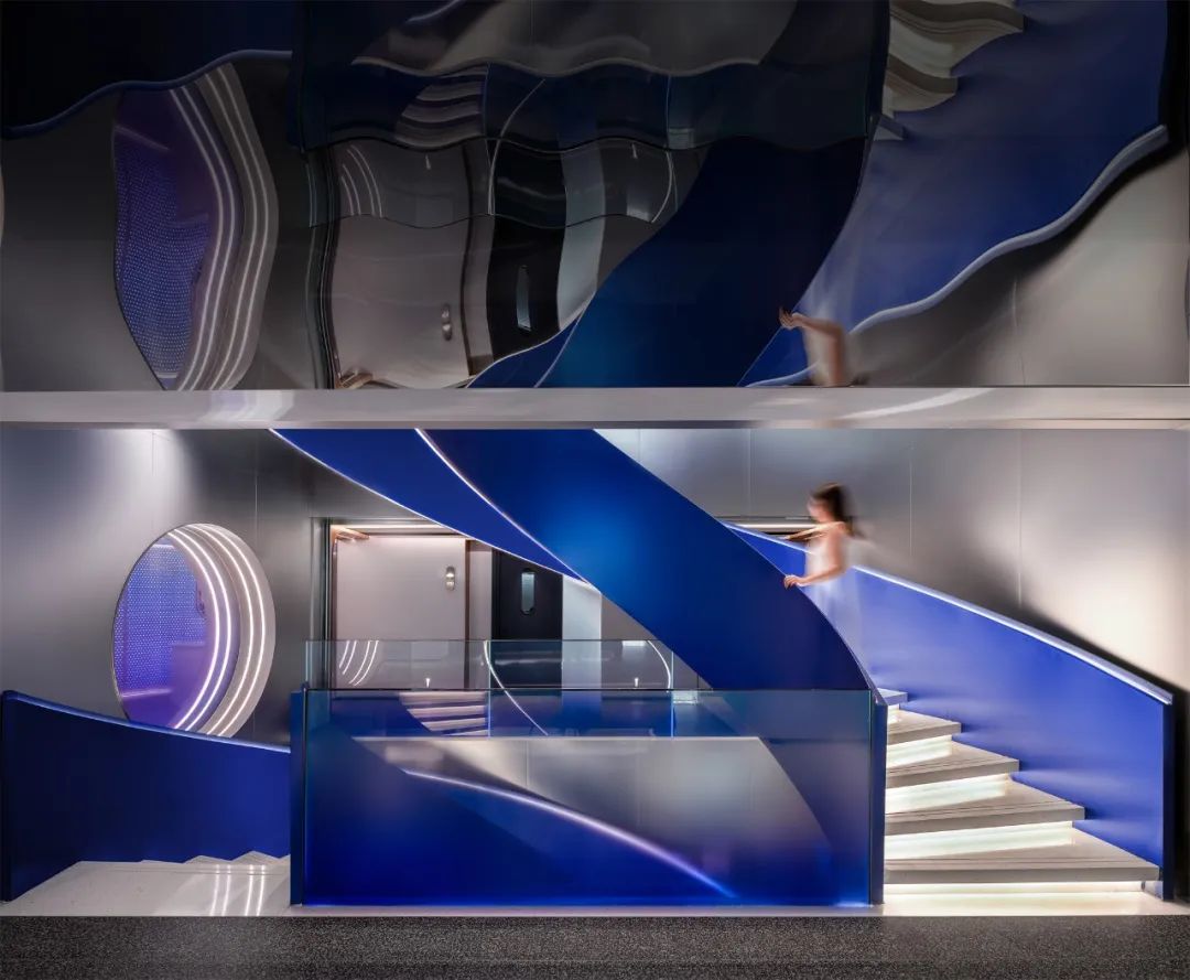 迎合Z時(shí)代審美  42度休閑溫泉洗浴酒店設(shè)計(jì)