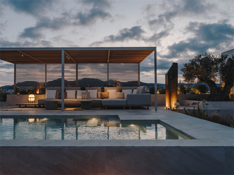 以地方文化為主題的伊維薩度假酒店設(shè)計