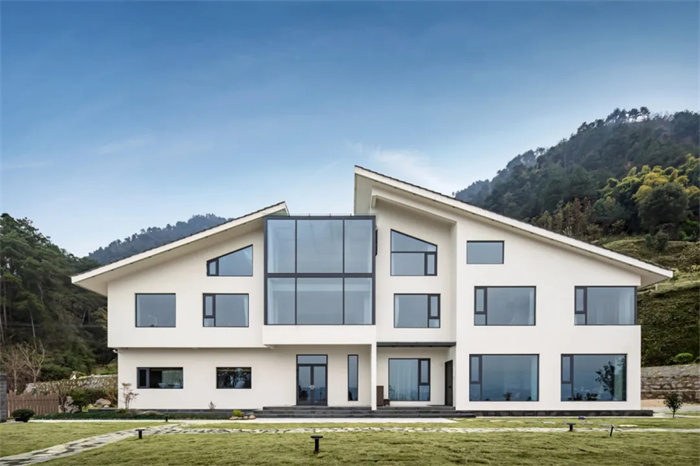 宜昌夷陵三斗坪半坡·雅望隱奢民宿改造設(shè)計(jì)案例 宜昌夷陵三斗坪半坡·雅望隱奢民宿改造設(shè)計(jì)案例