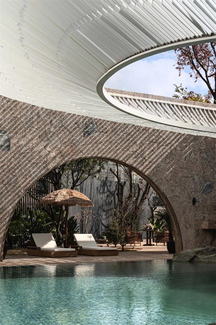 云南梵山魚溫泉度假民宿酒店改造設計案例 云南梵山魚溫泉度假民宿酒店改造設計案例