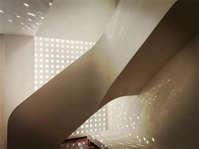 云南梵山魚溫泉度假民宿酒店改造設計案例 云南梵山魚溫泉度假民宿酒店改造設計案例