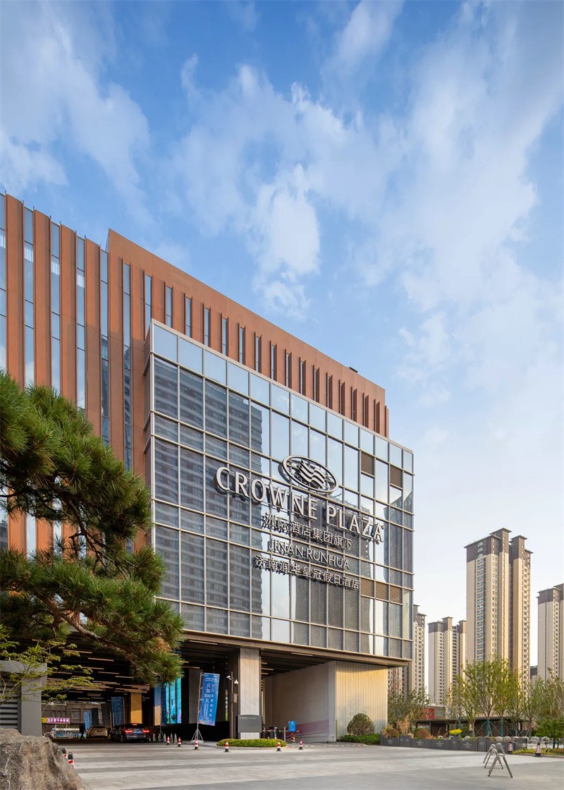 現(xiàn)代商務休閑度假 濟南潤華皇冠假日酒店設計 現(xiàn)代商務休閑度假 濟南潤華皇冠假日酒店設計