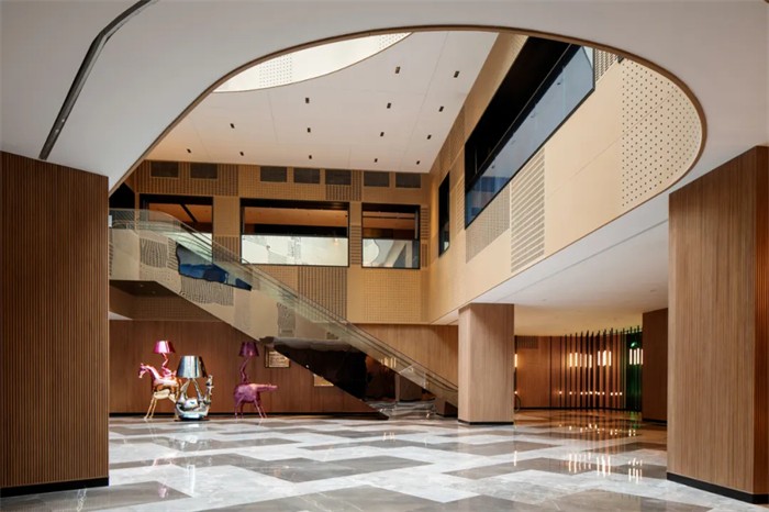 以馬為主題的東升萬麗精品酒店設(shè)計(jì)案例 以馬為主題的東升萬麗精品酒店設(shè)計(jì)案例